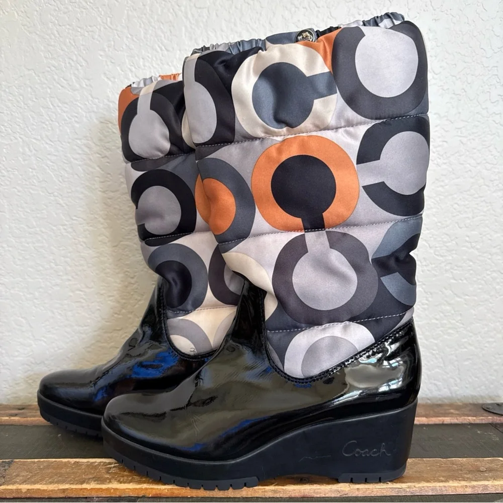 Coach Optic Art Charm Signature Logo Puffer Winter Boots Women’s Sz 9 - Picture 3 of 13